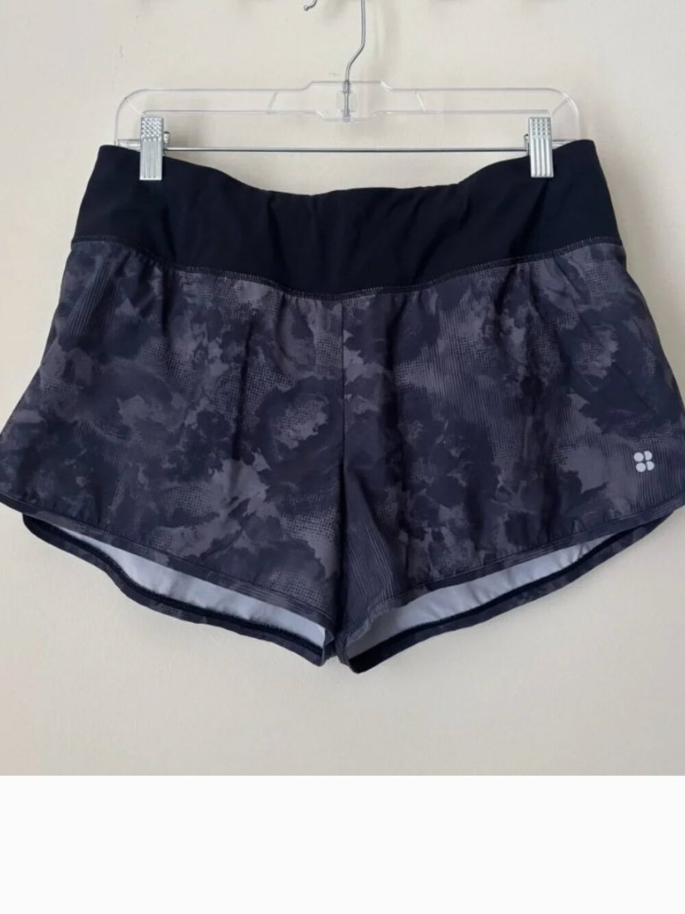 Sweaty Betty Time Trial Running Shorts Abstract Floral Black Sz S